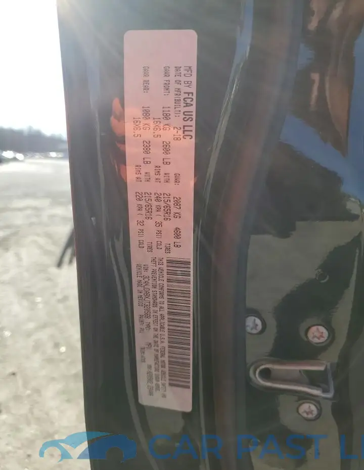 3C4NJDABXJT320568# 13