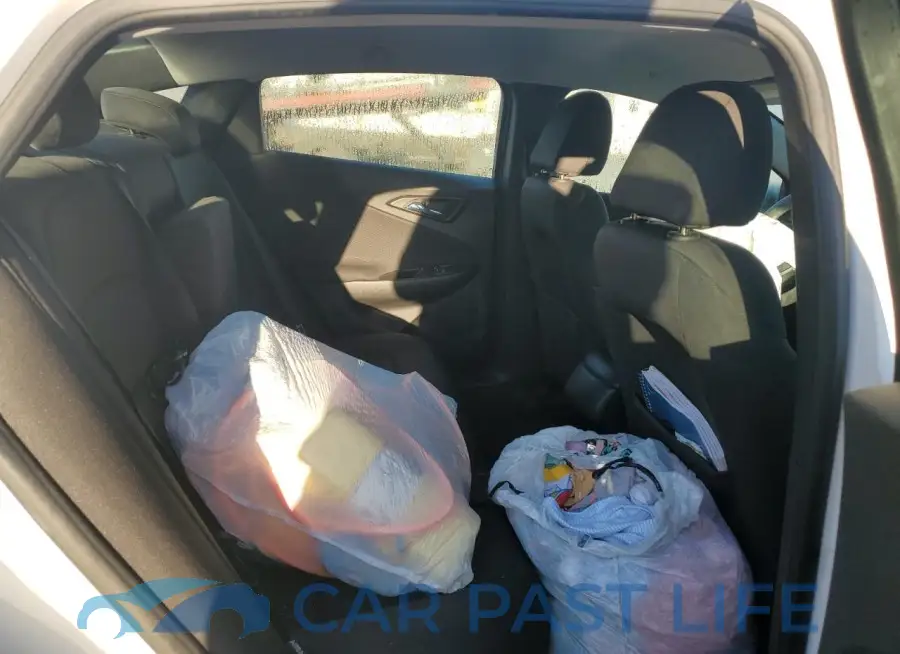 1G1ZB5ST1JF216887# 10