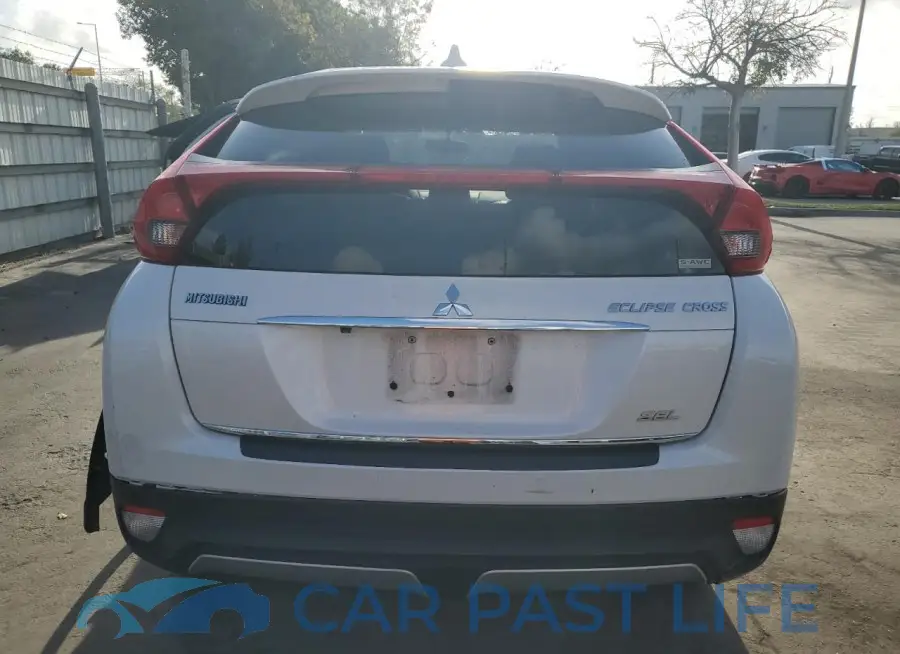 JA4AT5AA3JZ040855# 6