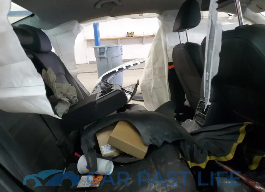1VWBA7A35JC017820# 10