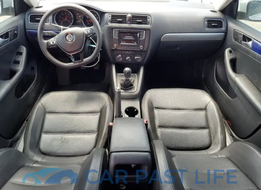 3VW167AJXHM324338# 8