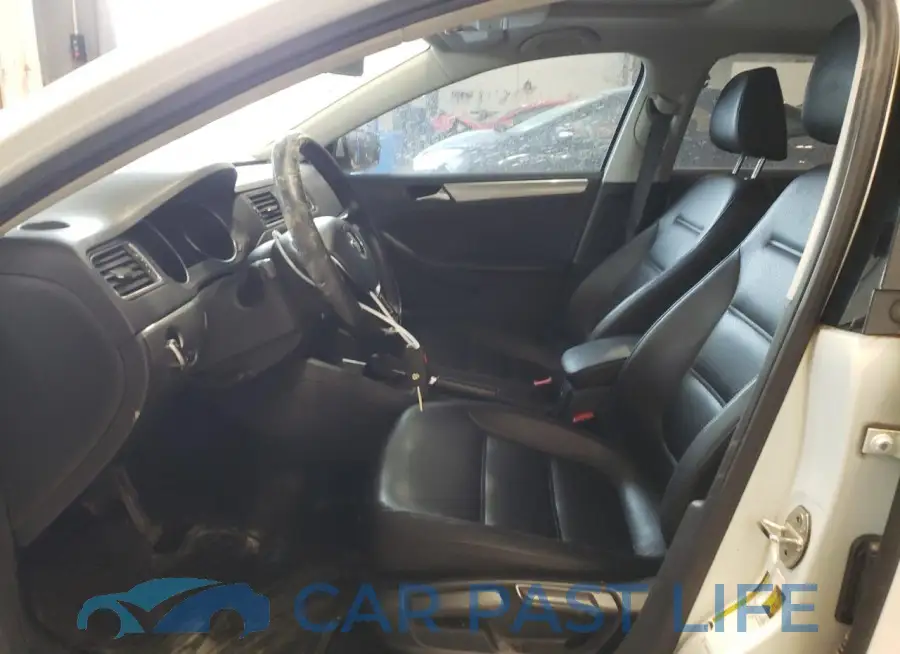 3VWDB7AJ9HM201624# 7