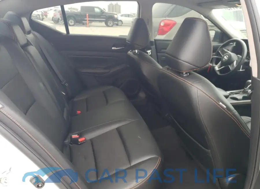 1N4BL4CV6MN407303# 10