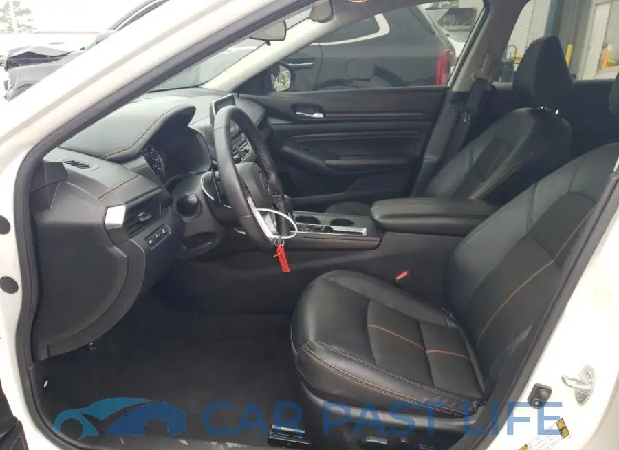 1N4BL4CV6MN407303# 7