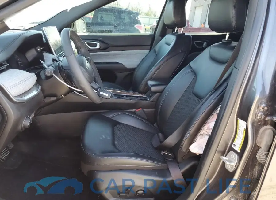 3C4NJDBN2PT560876# 7