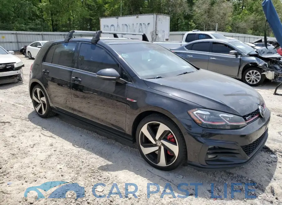 3VW447AU6JM296878# 4