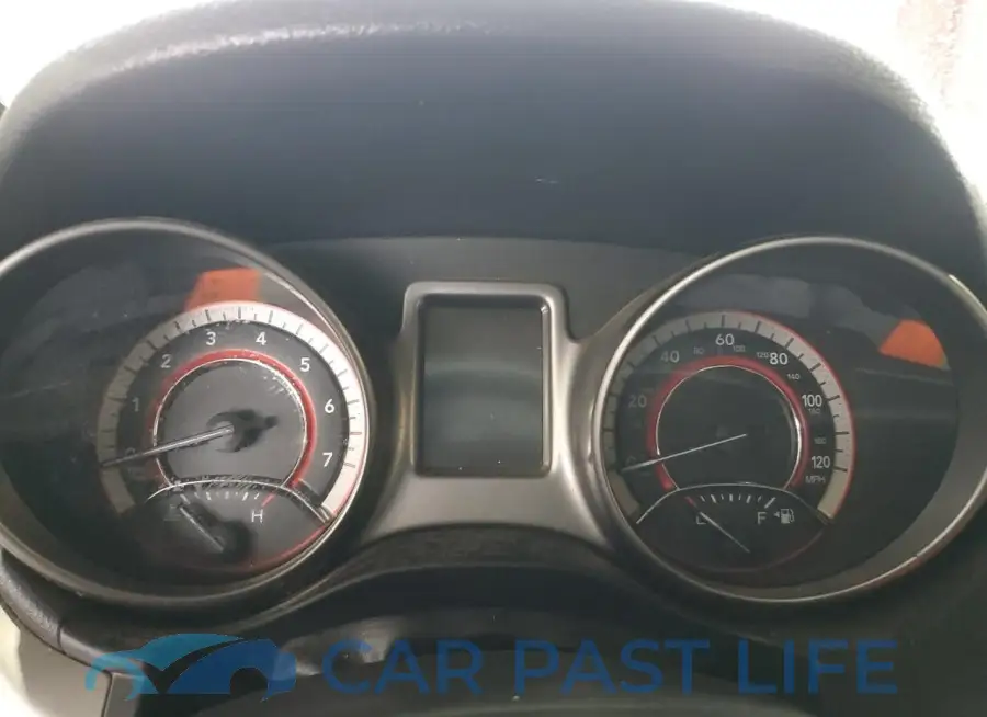 3C4PDCGG5HT590072# 9