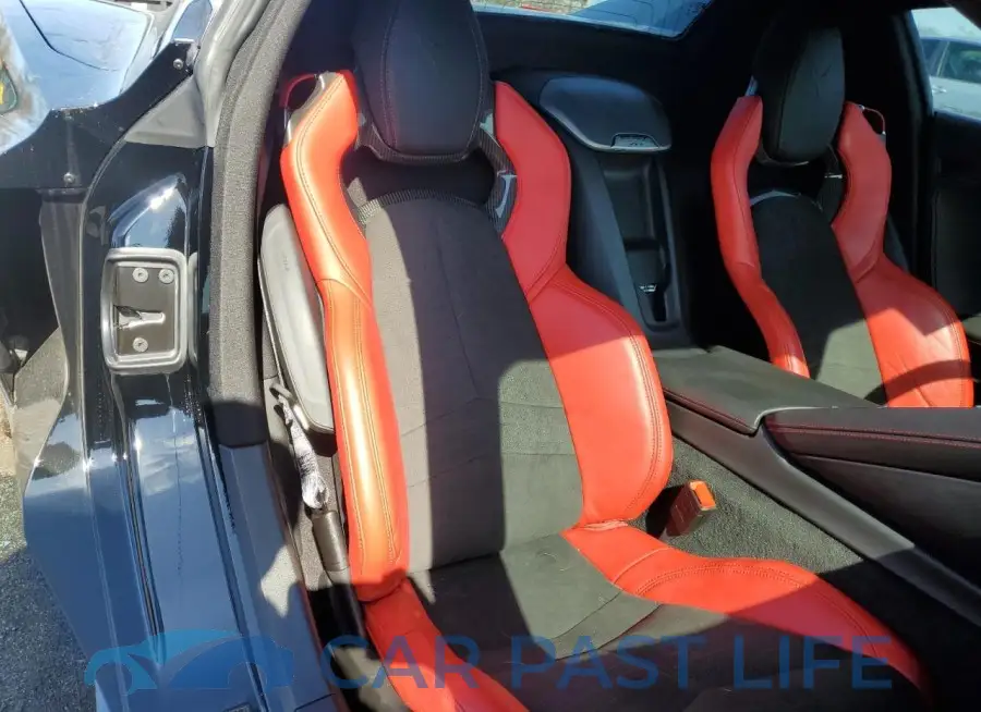 1G1YB3D48P5139861# 10