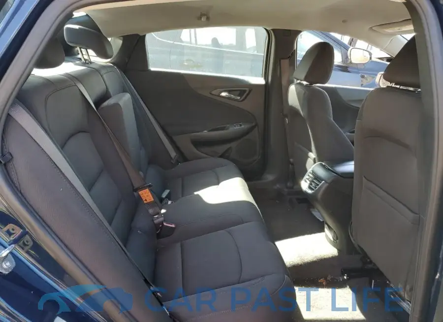 1G1ZD5ST6NF126487# 10
