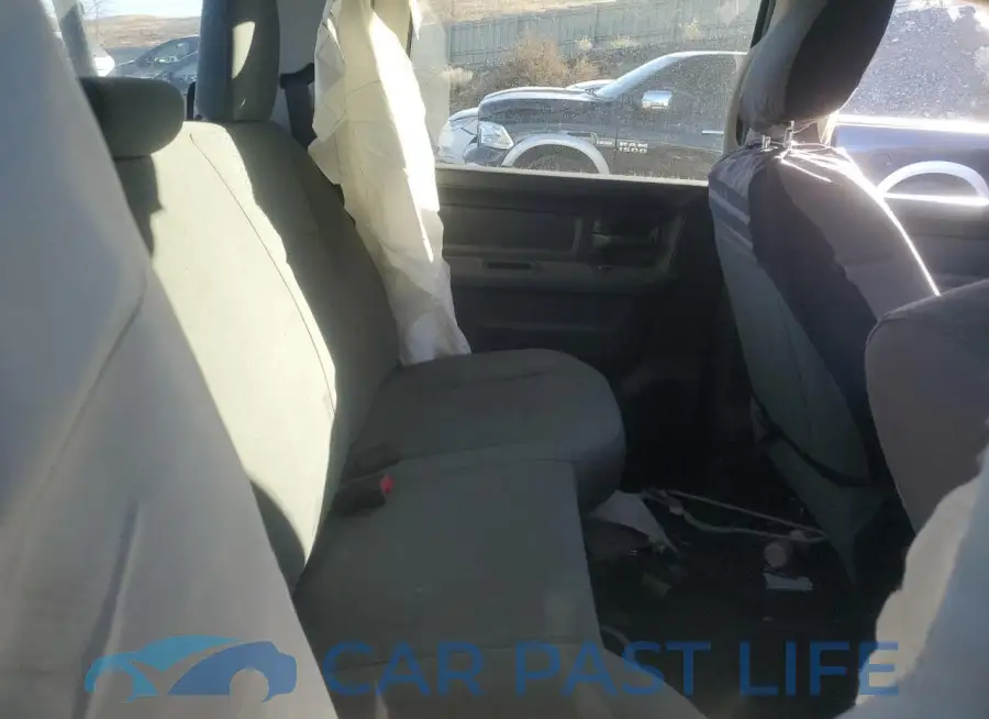 3C6TR4CT2JG300529# 10