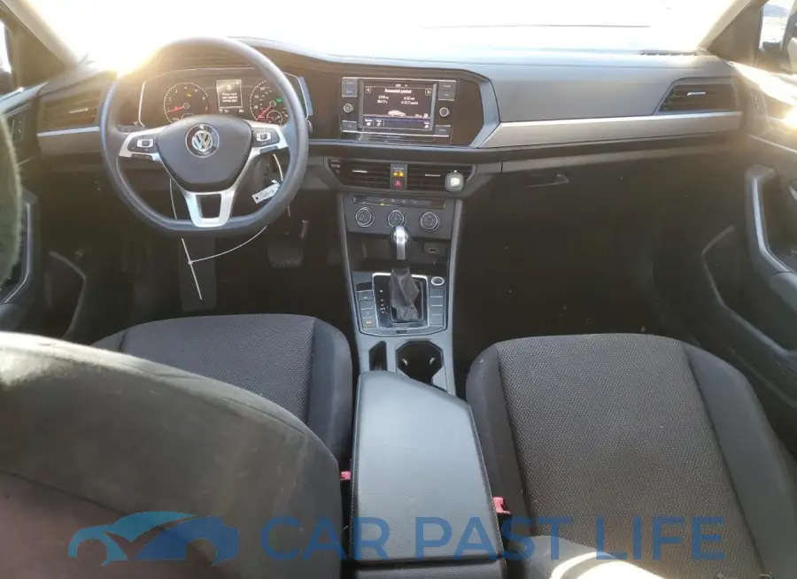 3VWCB7BU8KM141086# 8