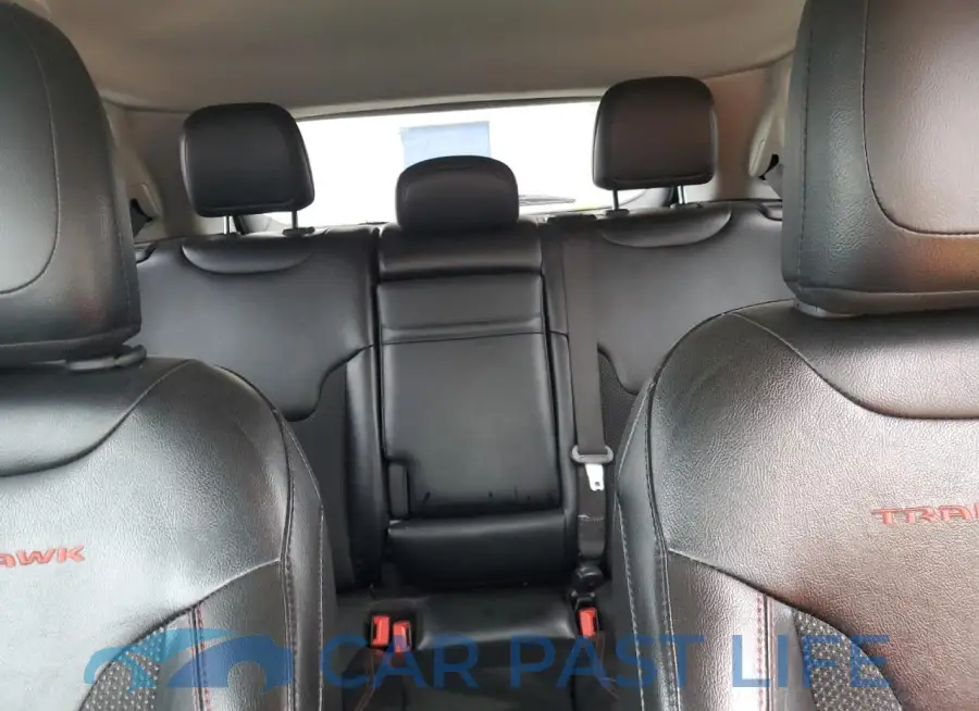 3C4NJDDB5LT122219# 10