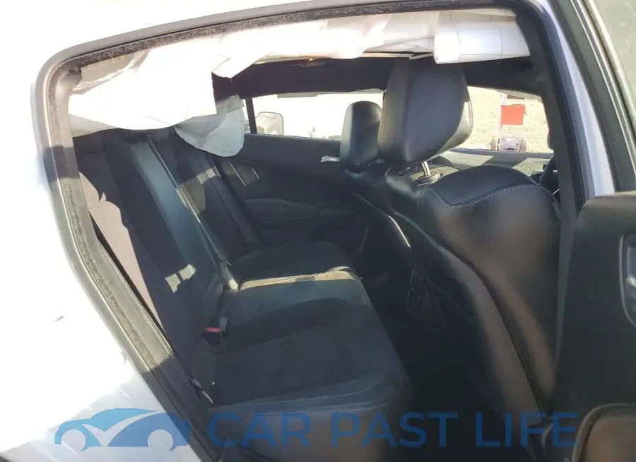 2C3CDXHG1NH114608# 10