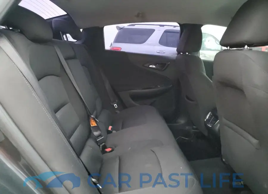 1G1ZD5ST5JF135398# 10