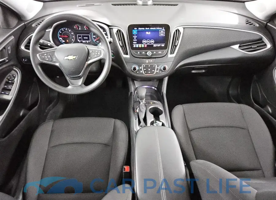 1G1ZD5ST4RF195541# 8