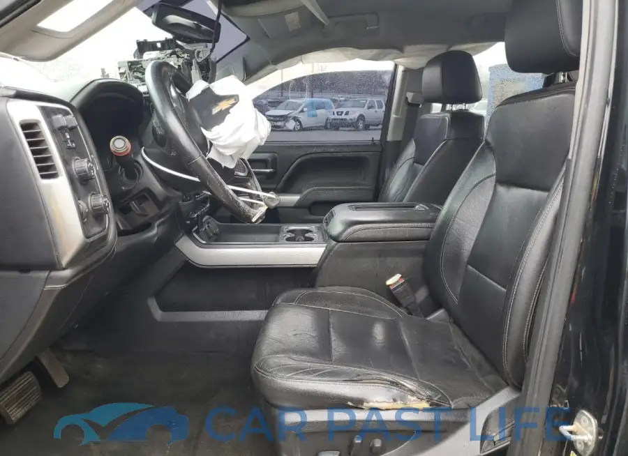 1GC2KWEG6JZ144175# 7