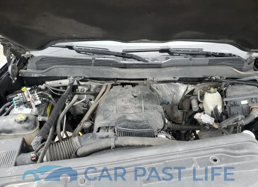1GC2KWEG6JZ144175# 11