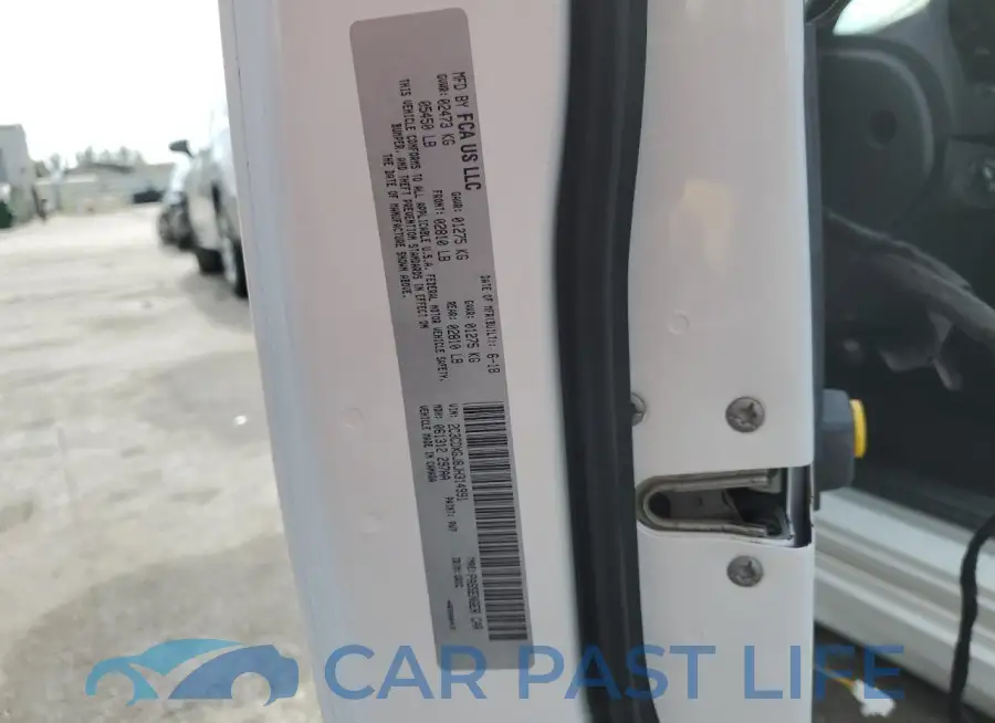 2C3CDXGJ8JH314991# 12
