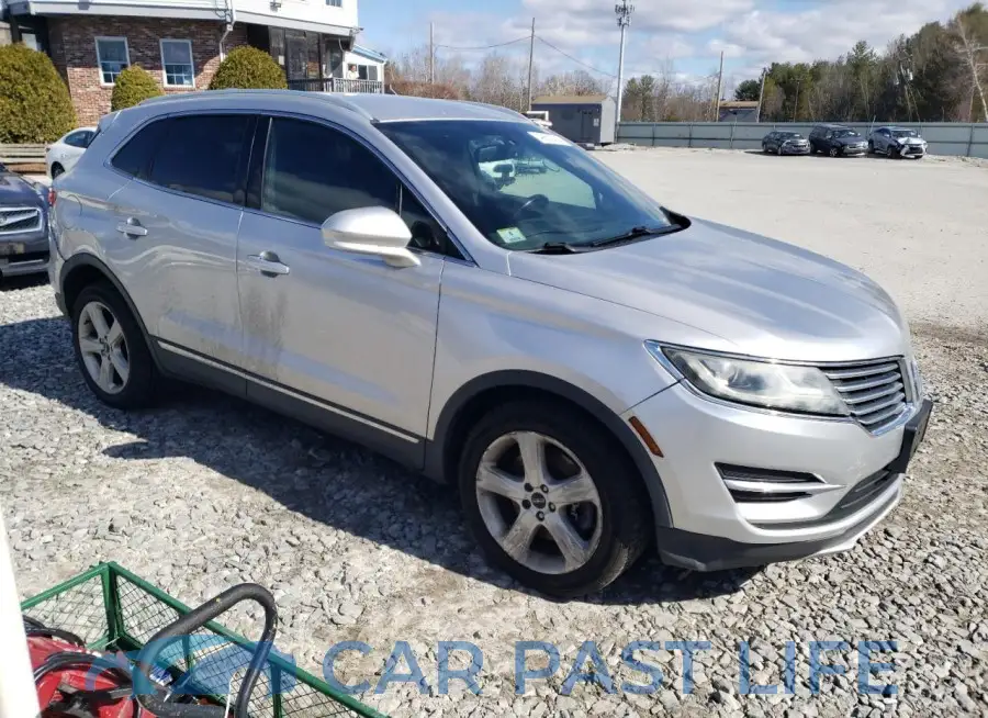5LMCJ1D99GUJ10887# 4