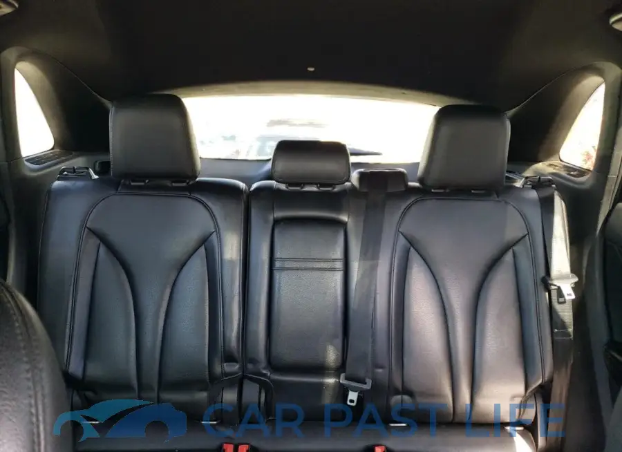 5LMCJ1D99GUJ10887# 10