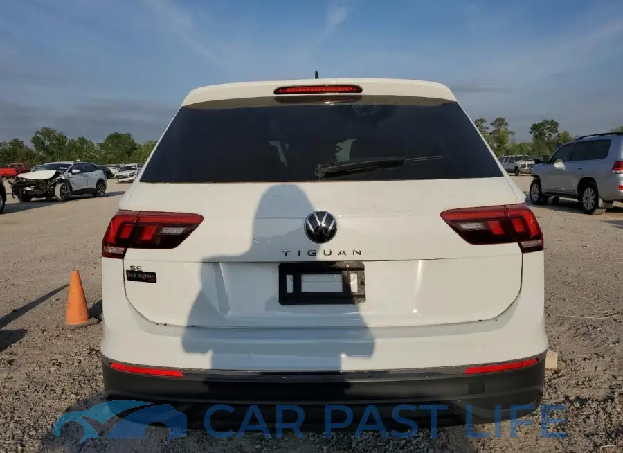 3VVNB7AX8RM013904# 6