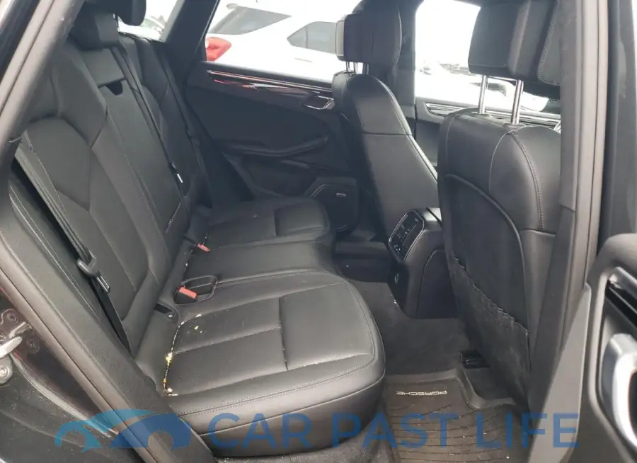 WP1AA2A59KLB04669# 10