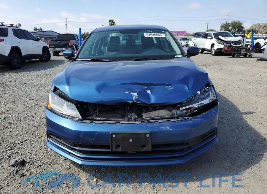 3VW2B7AJ7JM251872# 5