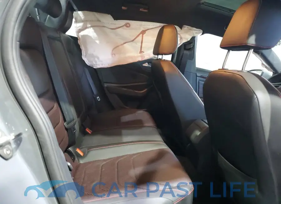3VW2T7BUXRM084277# 10