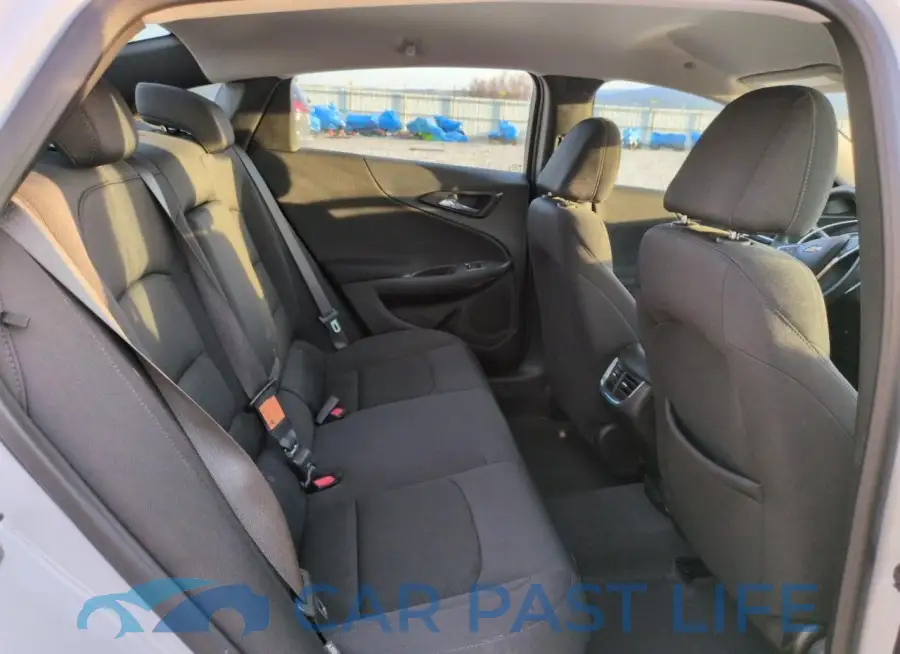 1G1ZD5ST1PF230324# 10