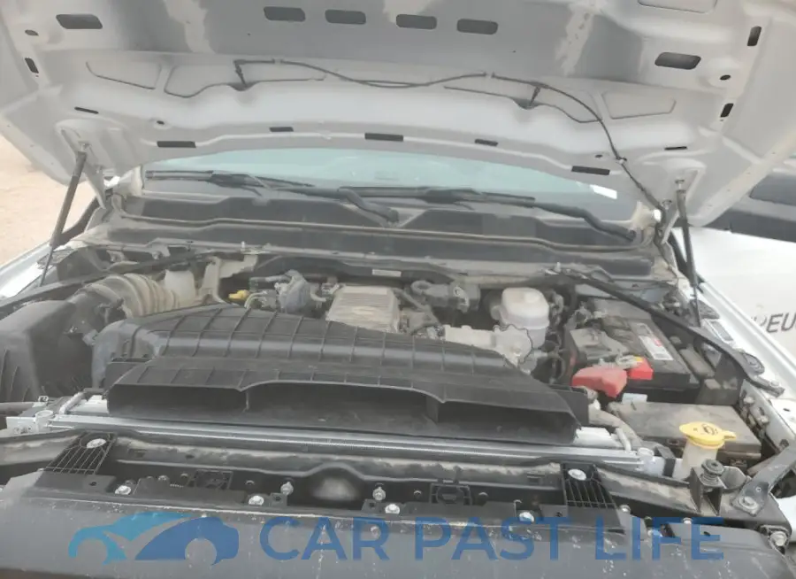 3C6UR5CL6NG213524# 11