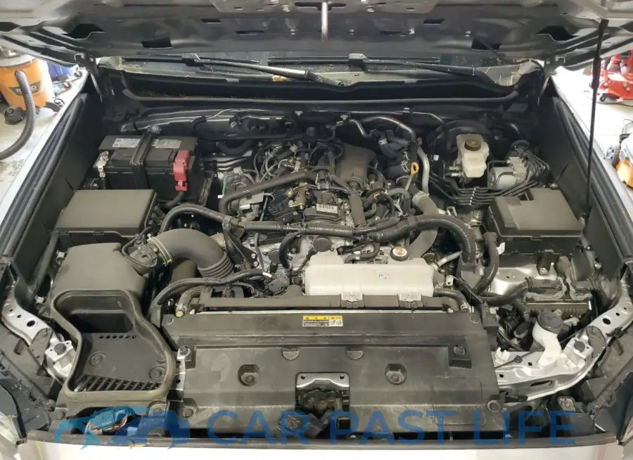 3TYLB5JN5RT002114# 11