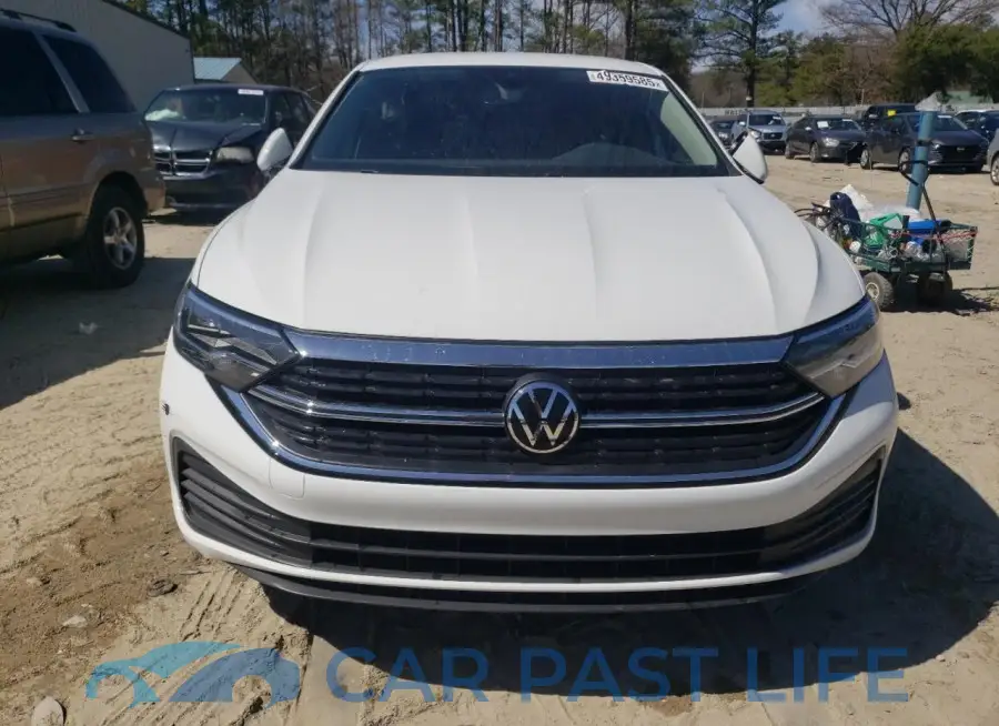 3VW5M7BU1PM059629# 5