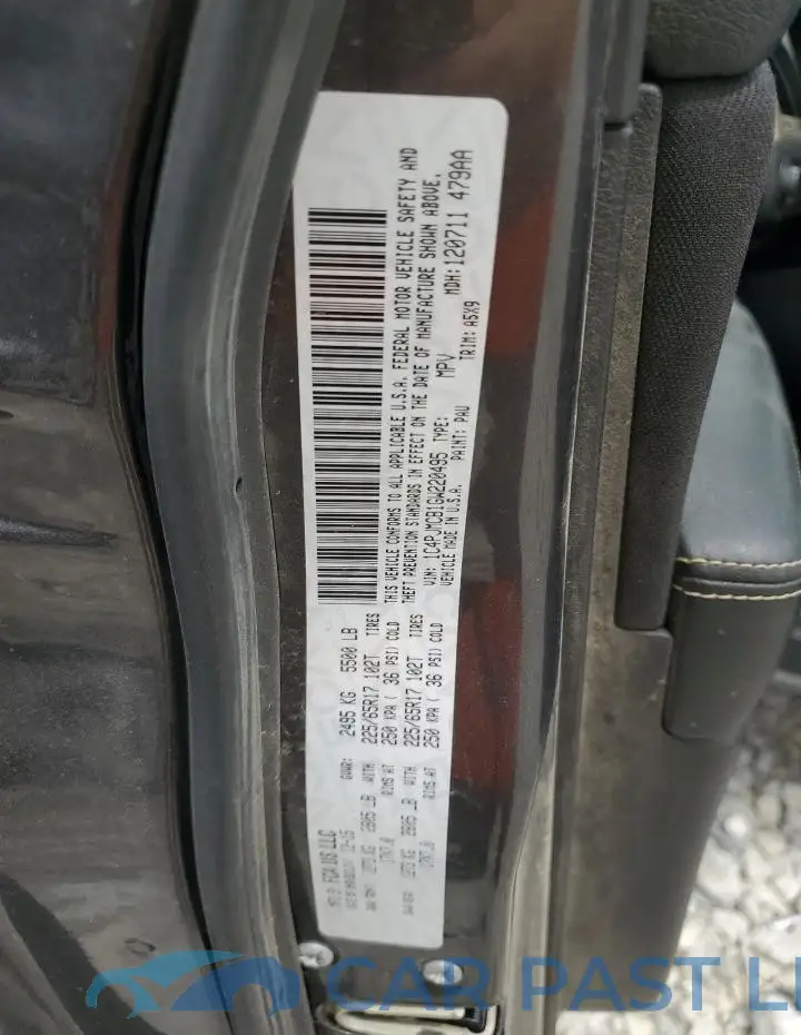1C4PJMCB1GW220495# 13