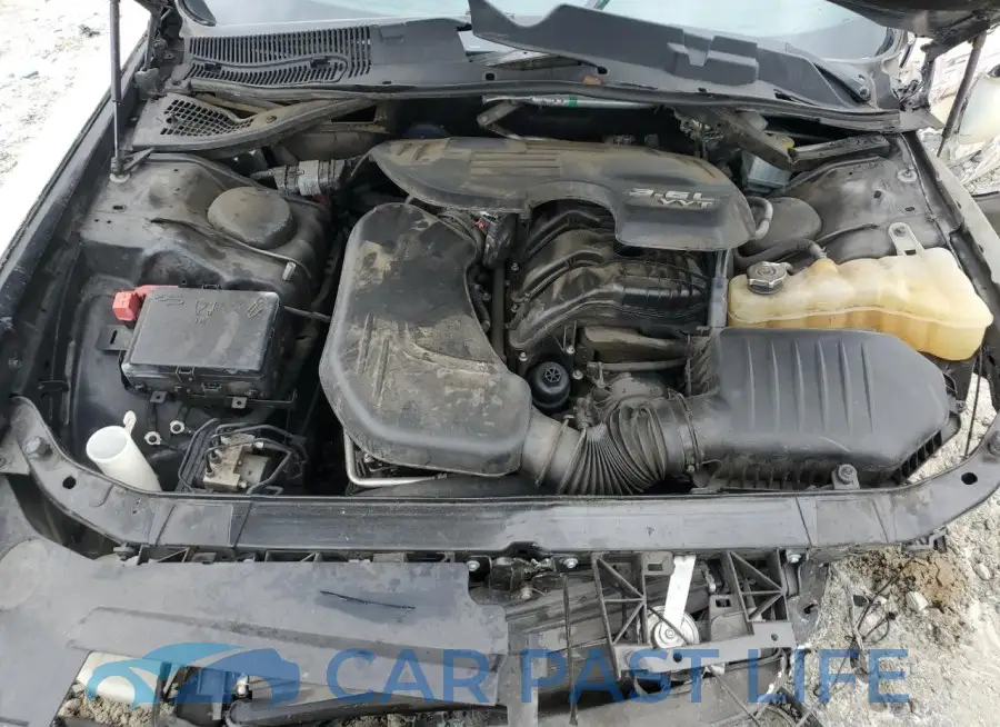 2C3CDZAG0JH258618# 11