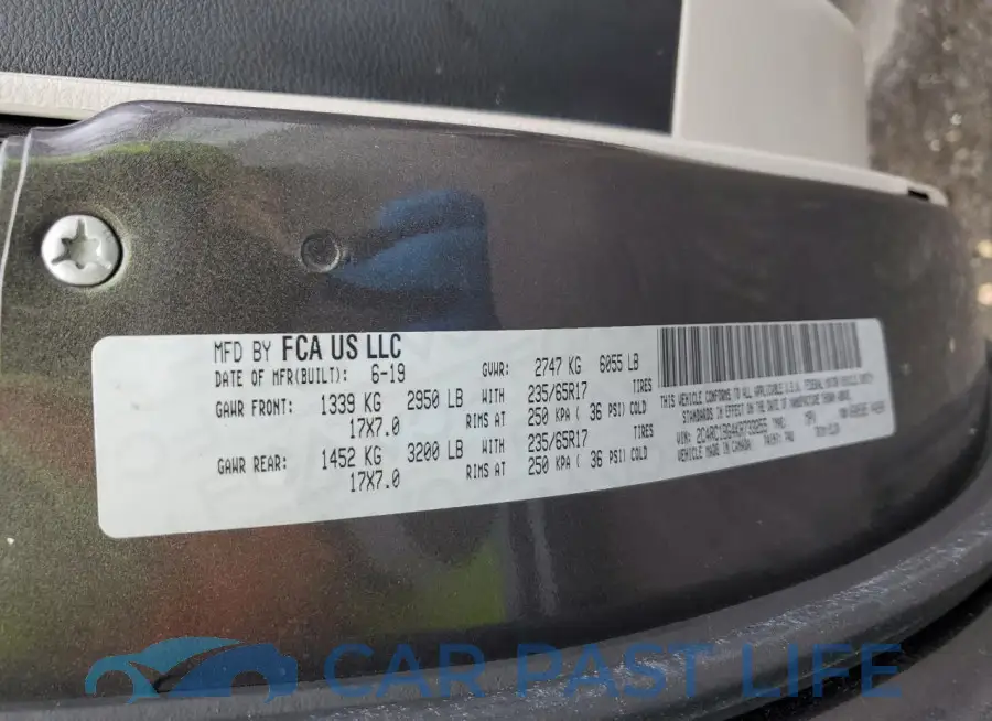 2C4RC1BG4KR733255# 13