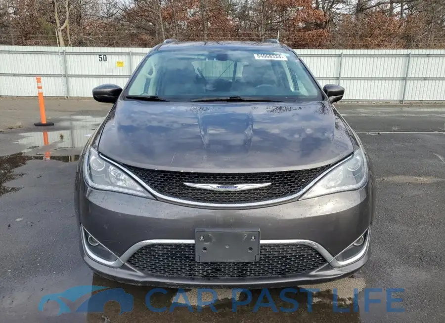2C4RC1BG4KR733255# 5
