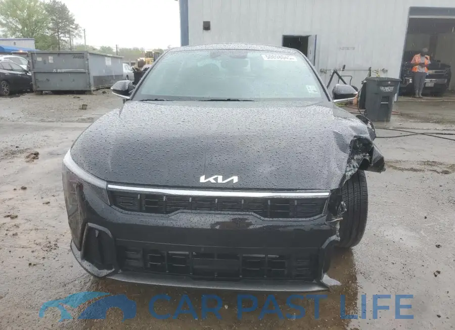 3KPFW4DE3SE050729# 5