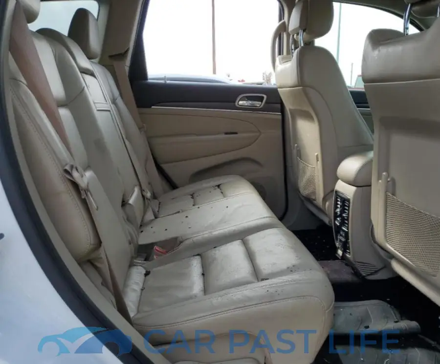 1C4RJFBG5HC755186# 11