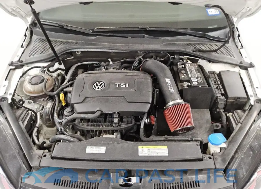 3VW5T7AU2MM005630# 11