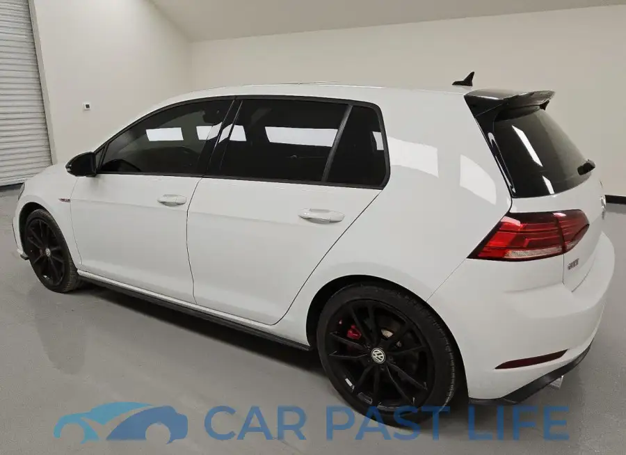 3VW5T7AU2MM005630# 2