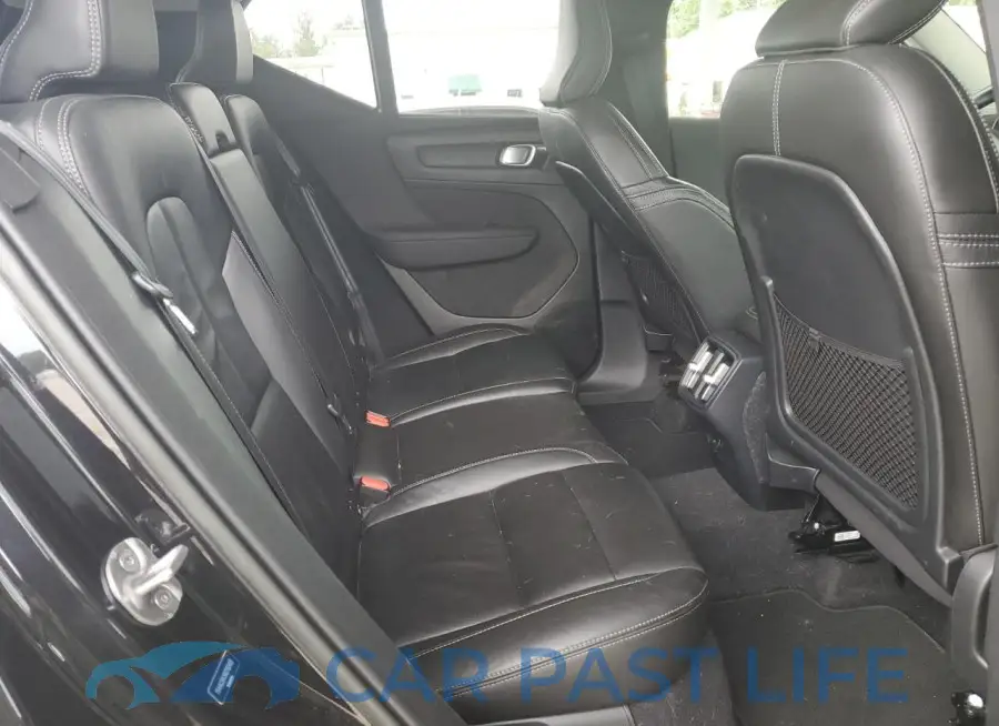 YV4AC2HKXN2760409# 10
