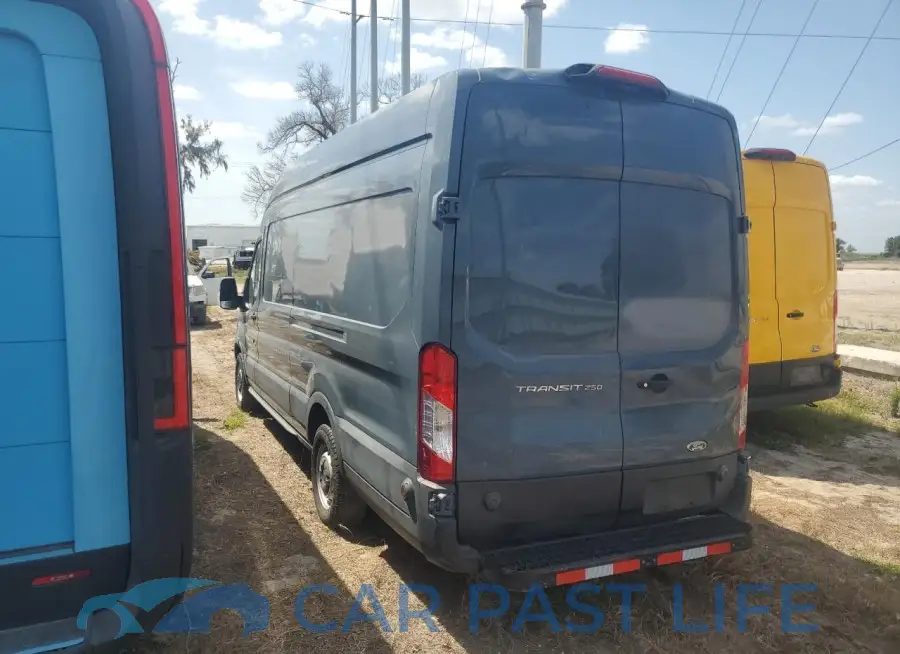 1FTYR3XM2KKB17542# 2
