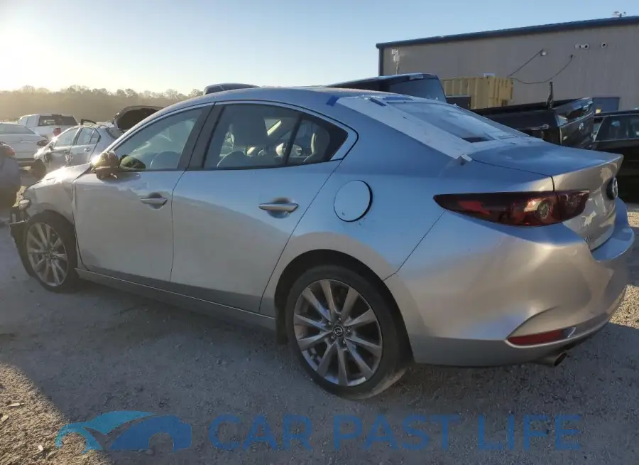3MZBPACL8LM135001# 2