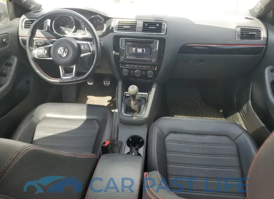 3VW5T7AJ8GM233559# 8