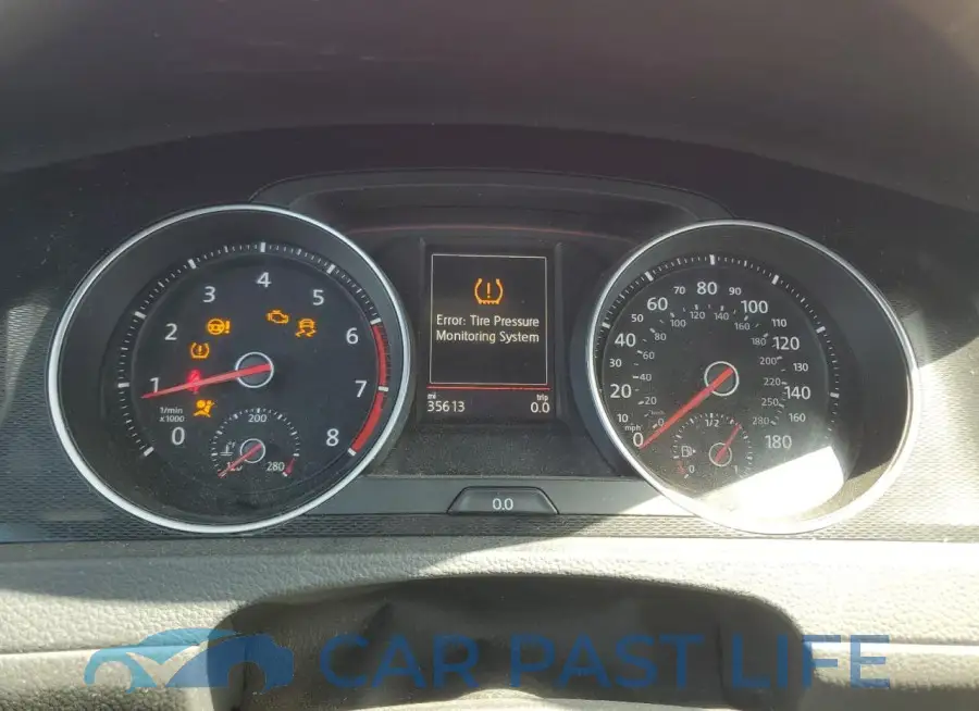 3VW4T7AU8HM077160# 9