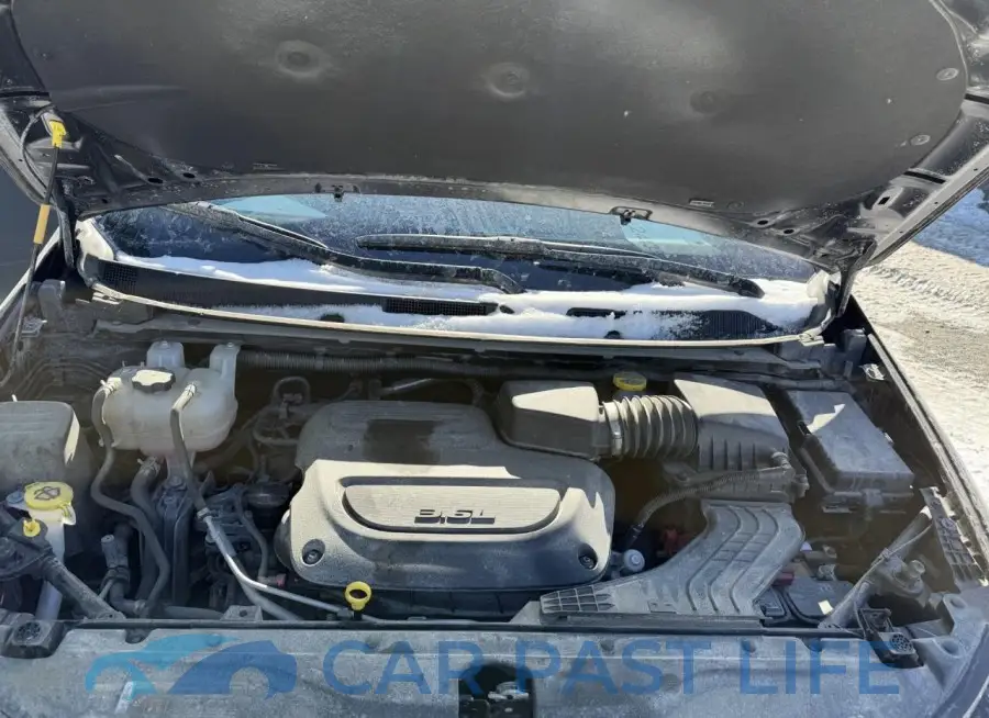 2C4RC1ZG6RR124068# 11