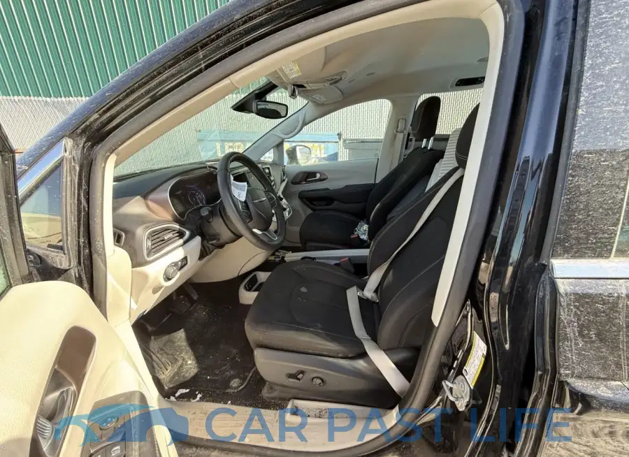 2C4RC1ZG6RR124068# 7