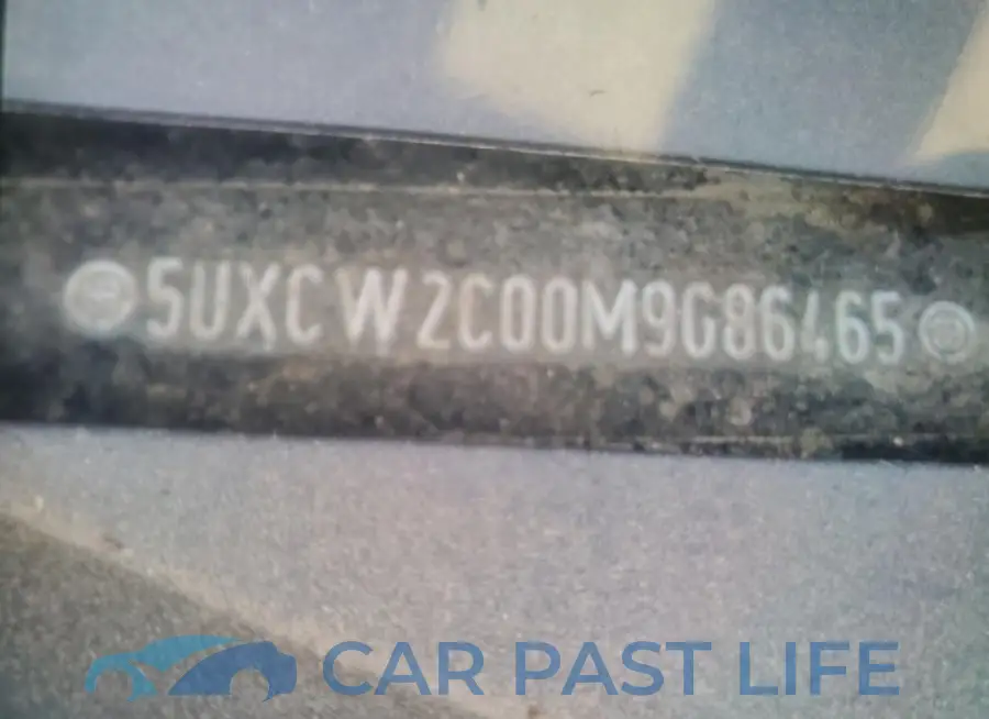 5UXCW2C00M9G86465# 13