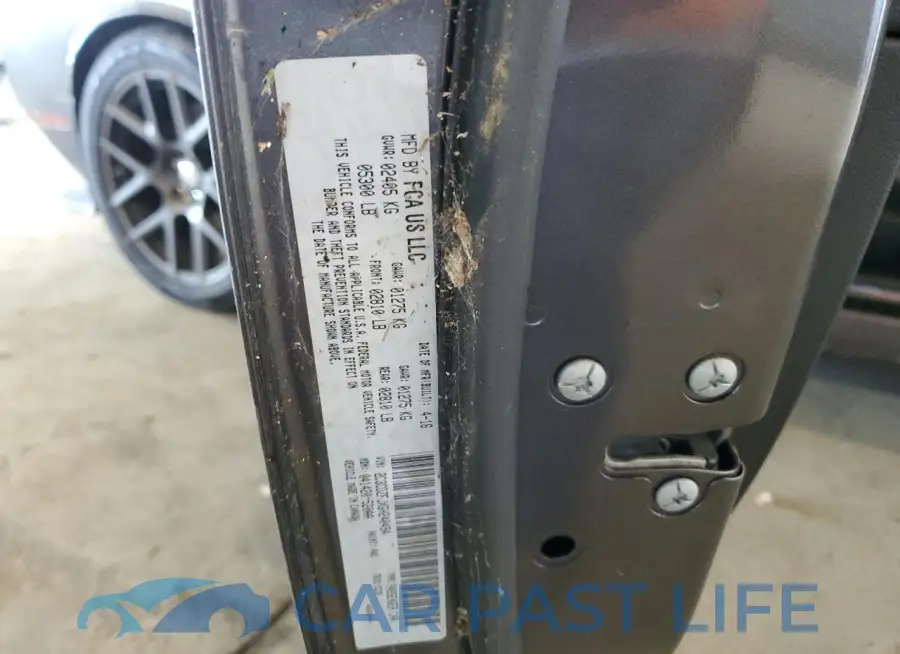 2C3CDZFJXGH240494# 13