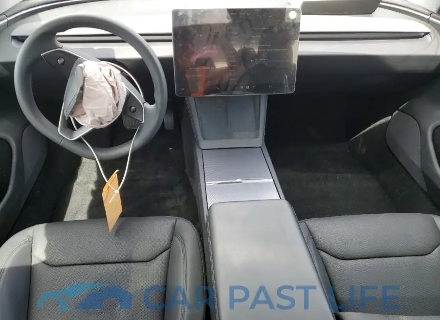 5YJ3E1EAXRF718546# 8